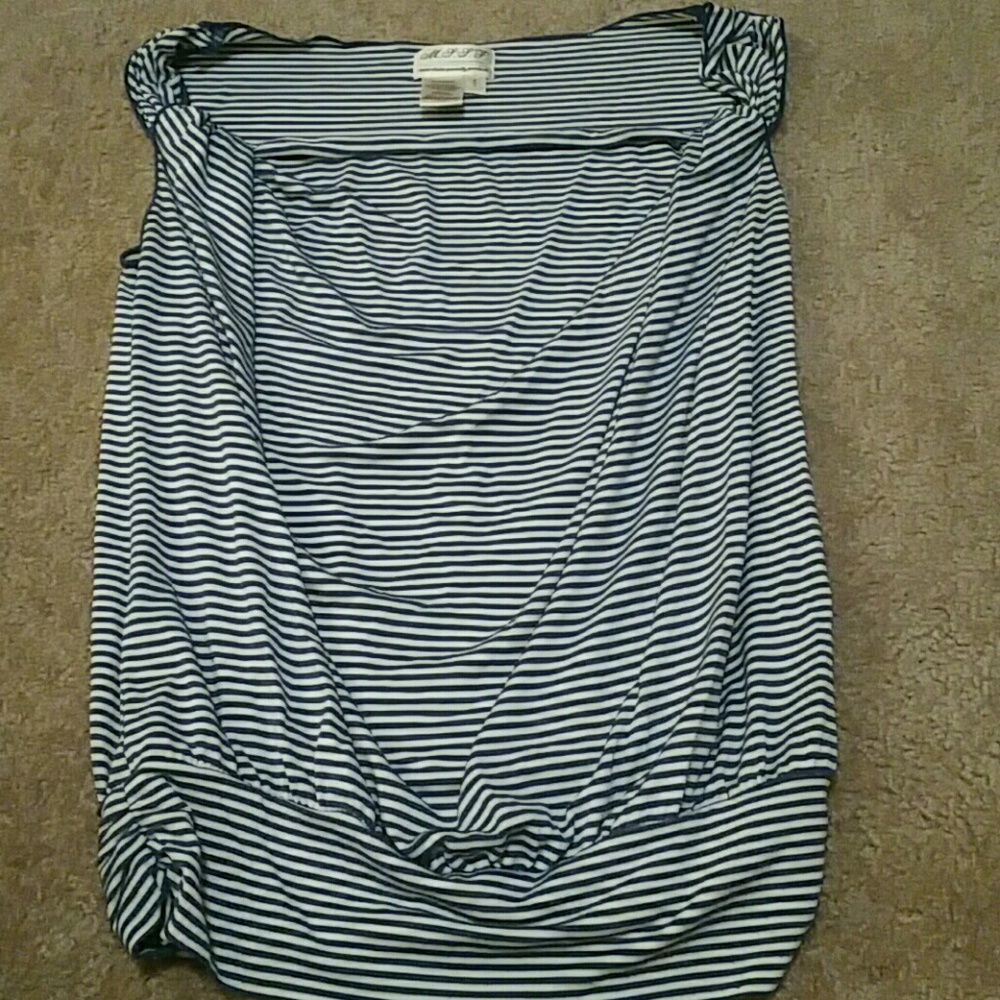 Cute top